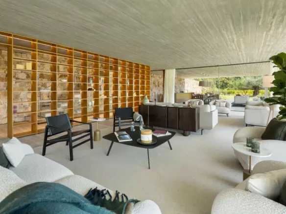 7-bedroom Villa In Benahavis, Spain (1.163 M²)