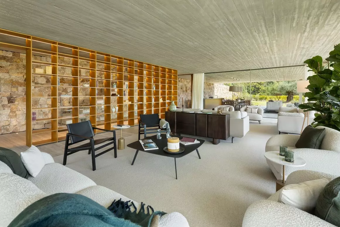 7-bedroom Villa In Benahavis, Spain (1.163 M²)