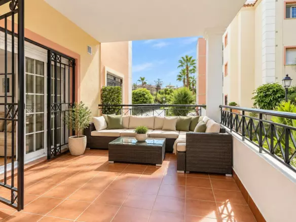 3-bedroom Ground Floor Apartment In Marbella, Spain (148 M²)