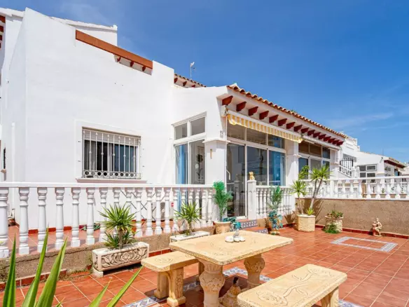 3-bedroom Town House In Orihuela Costa, Spain (95 M²)