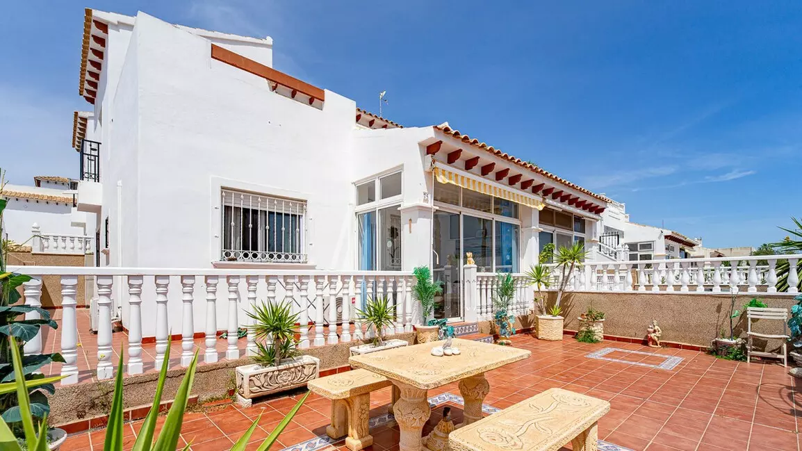 3-bedroom Town House In Orihuela Costa, Spain (95 M²)