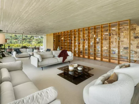 7-bedroom Villa In Benahavis, Spain (1.163 M²)