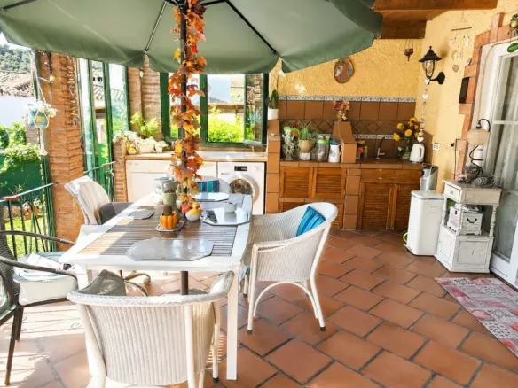 2-bedroom Villa In Benahavis, Spain (94 M²)