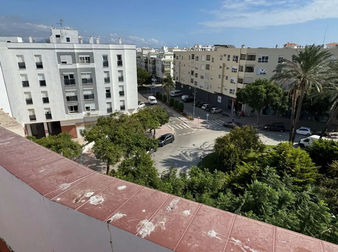 4-bedroom Penthouse In Estepona, Spain (145 M²)
