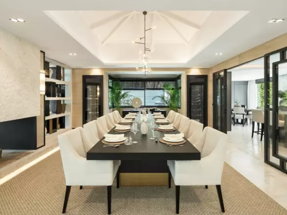 7-bedroom Villa In Marbella, Spain (1.636 M²)
