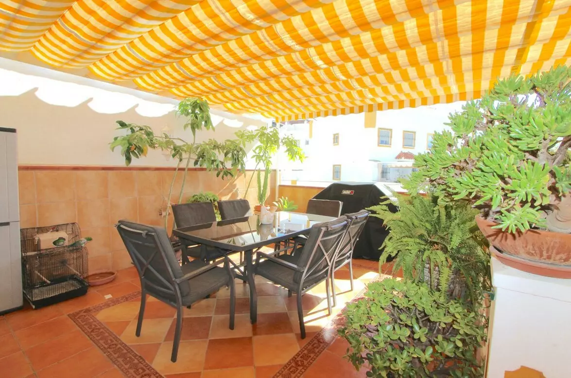 5-bedroom Townhouse In Marbella, Spain (206 M²)
