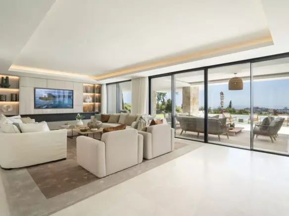 8-bedroom Villa In Benahavis, Spain (958 M²)