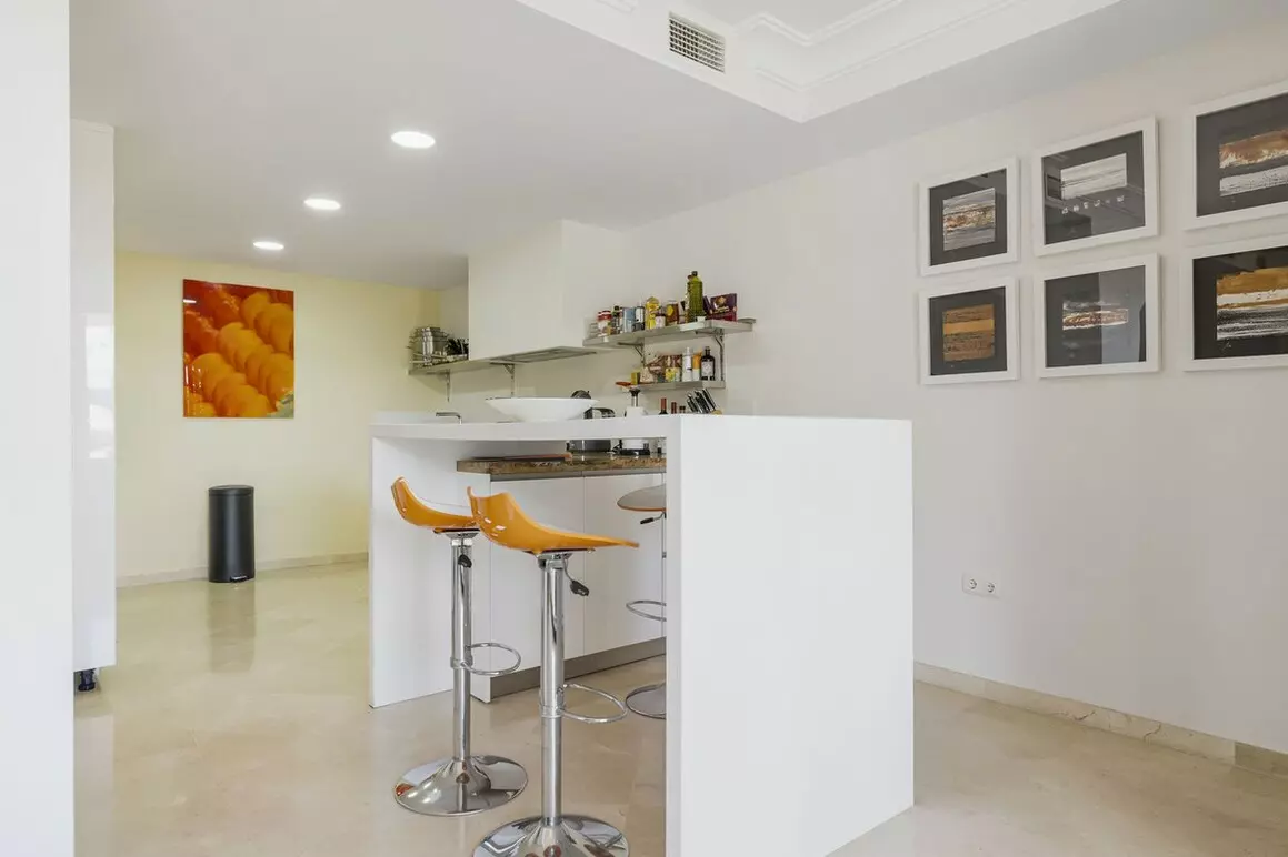 5-bedroom Townhouse In Benahavis, Spain (333 M²)