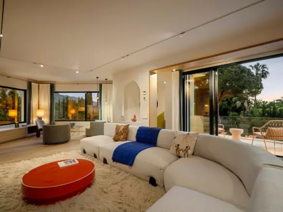 4-bedroom Villa In Marbella, Spain (262 M²)