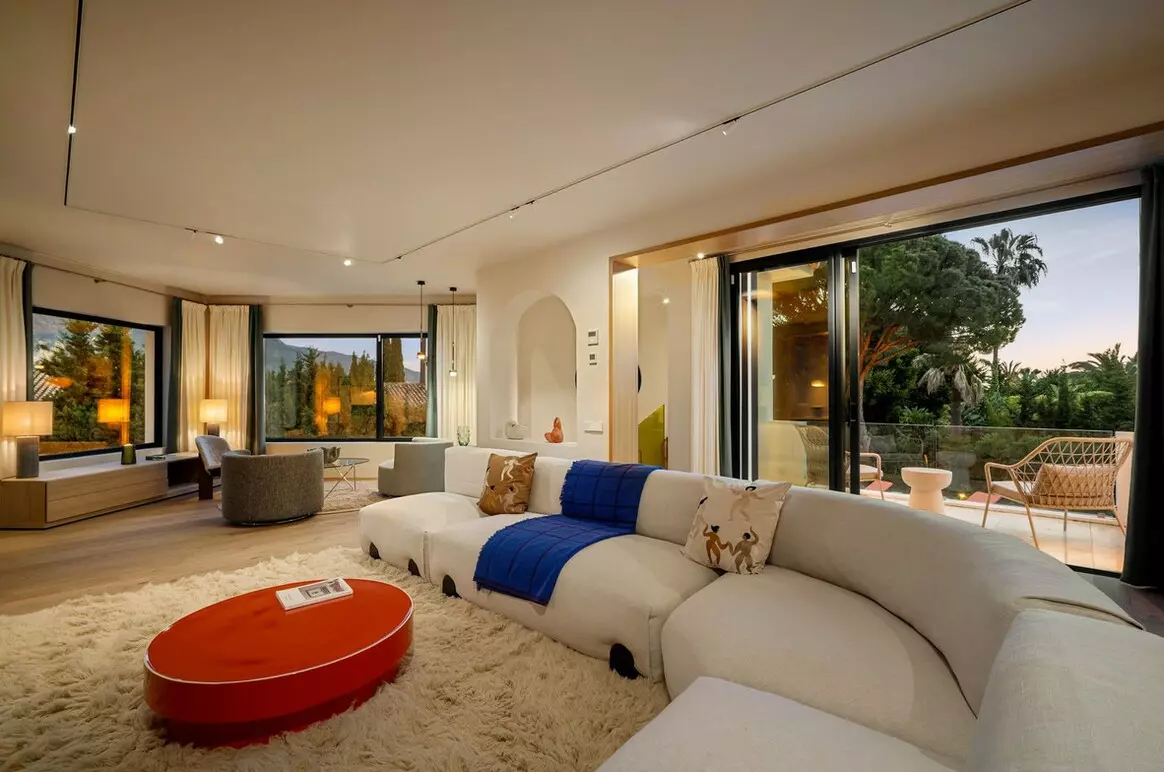 4-bedroom Villa In Marbella, Spain (262 M²)