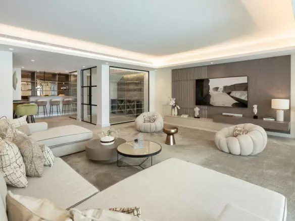 5-bedroom Villa In Benahavis, Spain (1.372 M²)