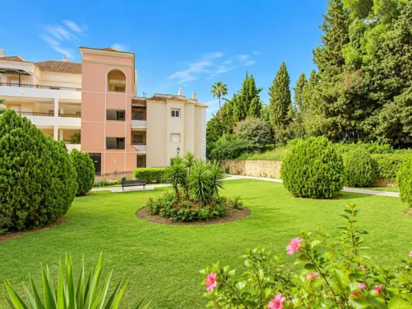 3-bedroom Ground Floor Apartment In Marbella, Spain (148 M²)