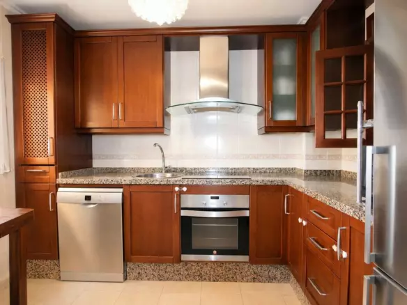 5-bedroom Townhouse In Marbella, Spain (206 M²)