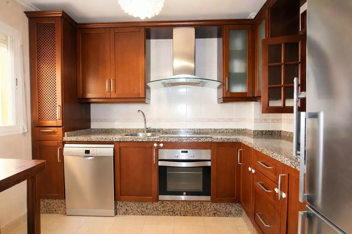 5-bedroom Townhouse In Marbella, Spain (206 M²)