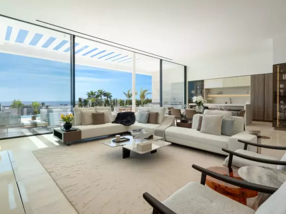 6-bedroom Villa In Benahavis, Spain (716 M²)