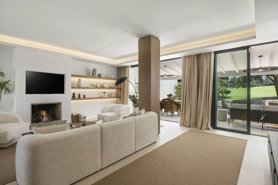 4-bedroom Townhouse In Marbella, Spain (273 M²)