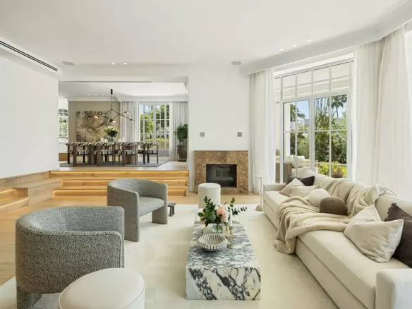 5-bedroom Villa In Marbella, Spain (722 M²)