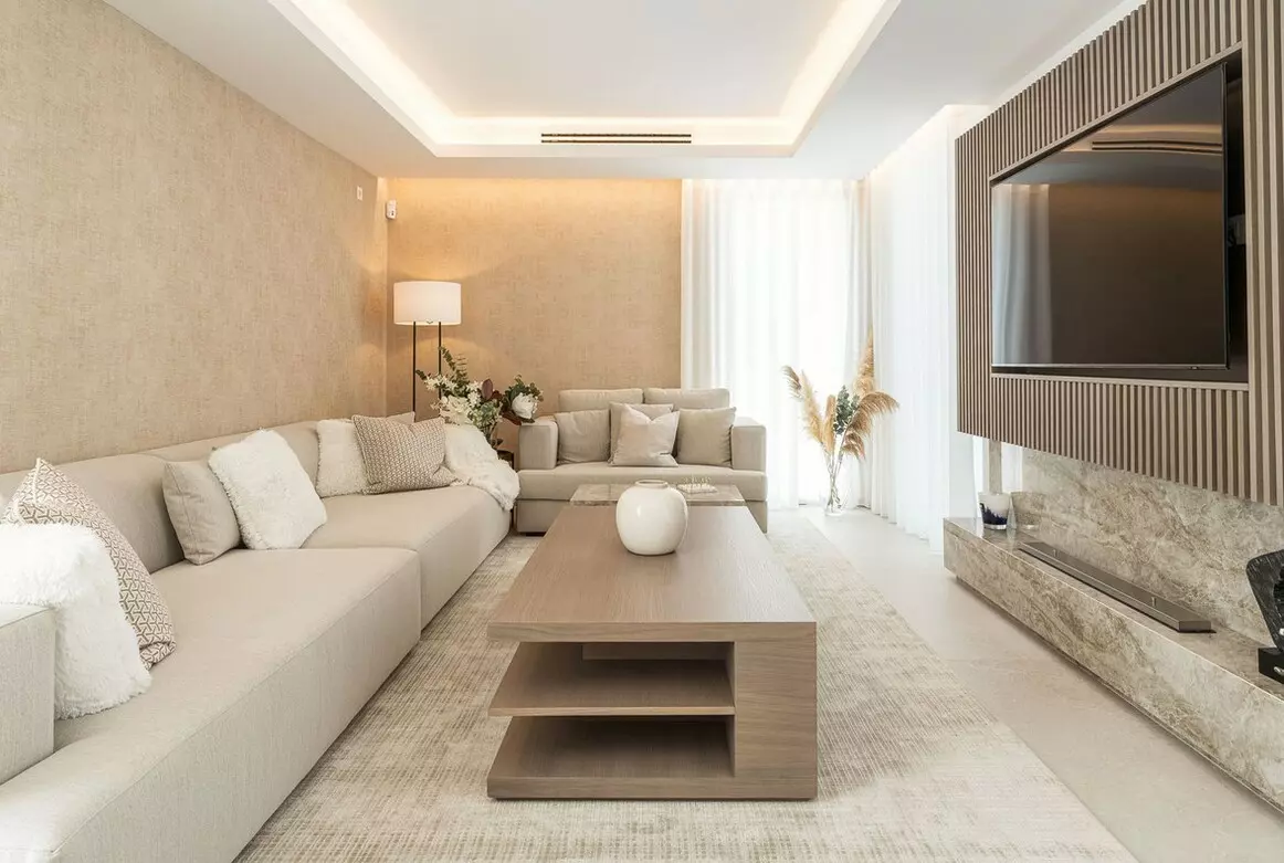 4-bedroom Villa In Marbella, Spain (360 M²)