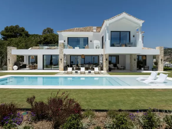 8-bedroom Villa In Benahavis, Spain (958 M²)