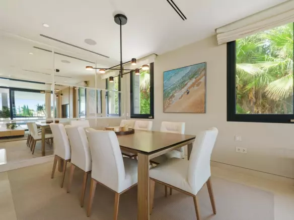 5-bedroom Villa In Marbella, Spain (473 M²)