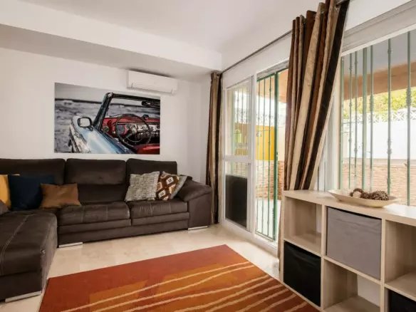 5-bedroom Townhouse In Marbella, Spain (206 M²)