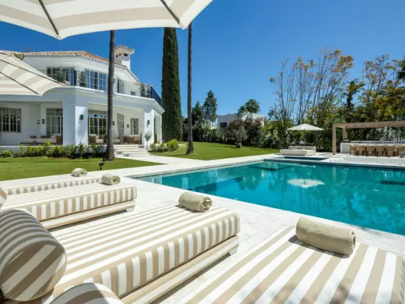 5-bedroom Villa In Marbella, Spain (722 M²)
