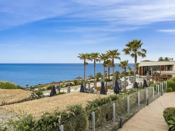 2-bedroom Ground Floor Apartment In Estepona, Spain (121 M²)