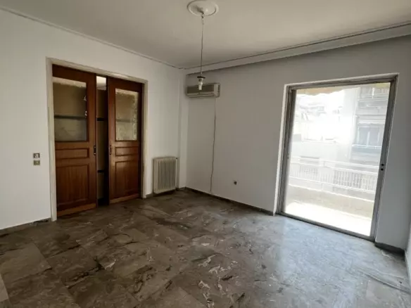 3-bedroom Flat In Zografou, Greece (141 M²)
