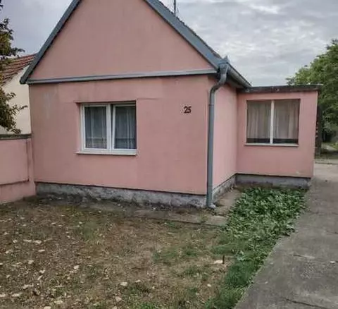 House In Sremska Mitrovica, 70m2, Serbia