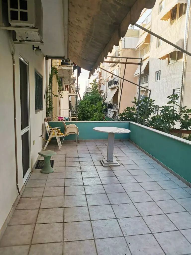 2-bedroom Flat In Palaio Faliro, Greece (90 M²)