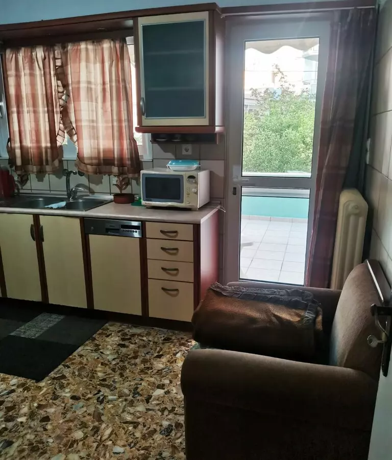 2-bedroom Flat In Palaio Faliro, Greece (90 M²)
