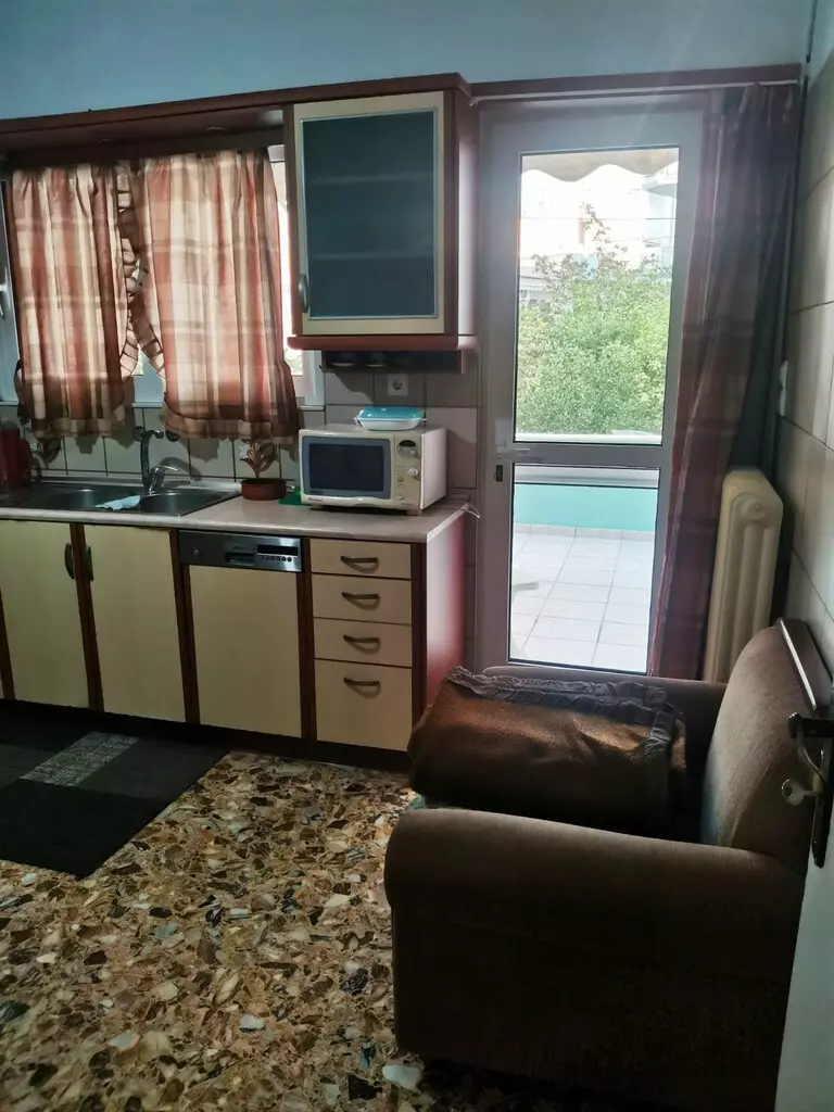 2-bedroom Flat In Palaio Faliro, Greece (90 M²)