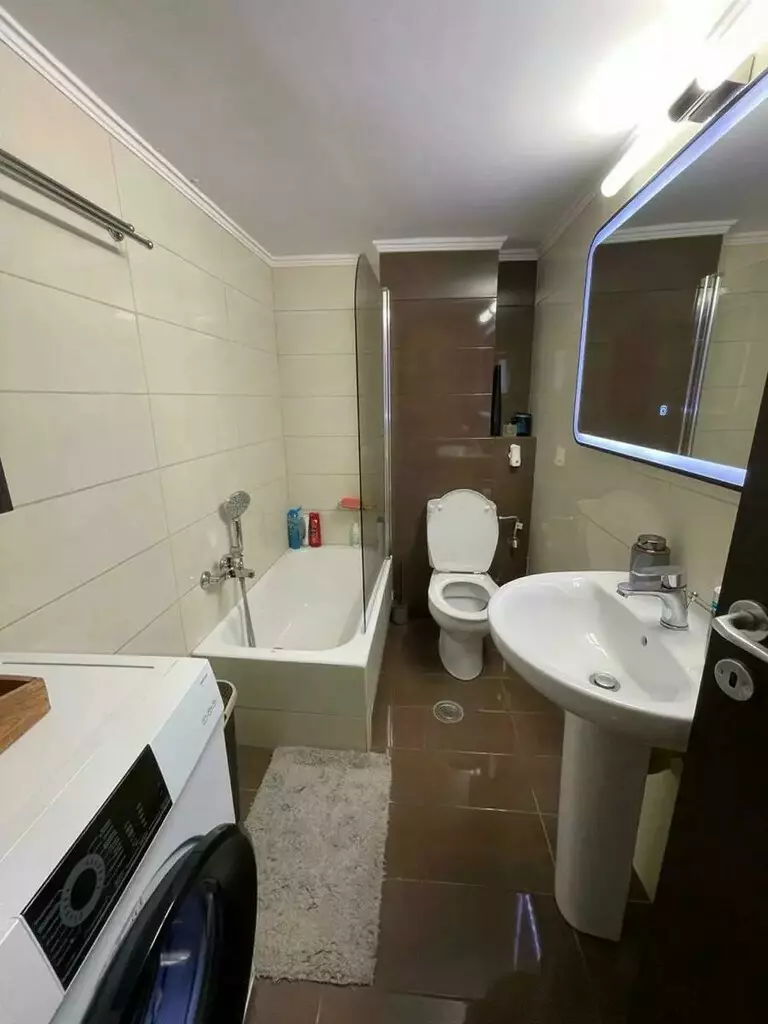 1-bedroom Flat In Piraiki – Chatzikyriakio, Greece (60 M²)