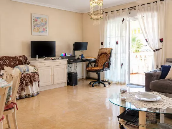 2-bedroom Bungalow In Orihuela Costa, Spain (90 M²)