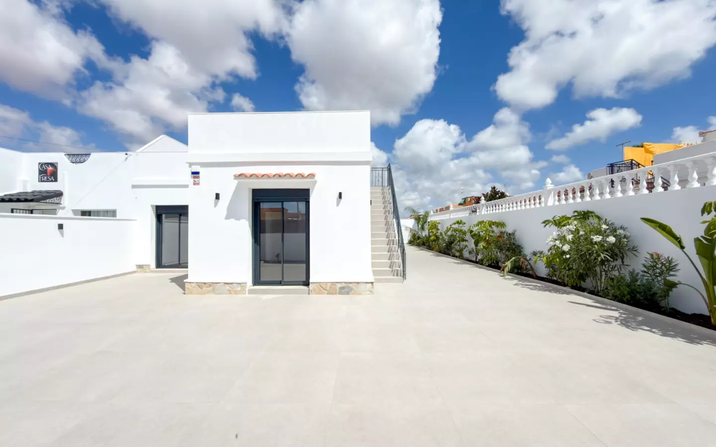 3-bedroom Villa In Torrevieja, Spain (109 M²)