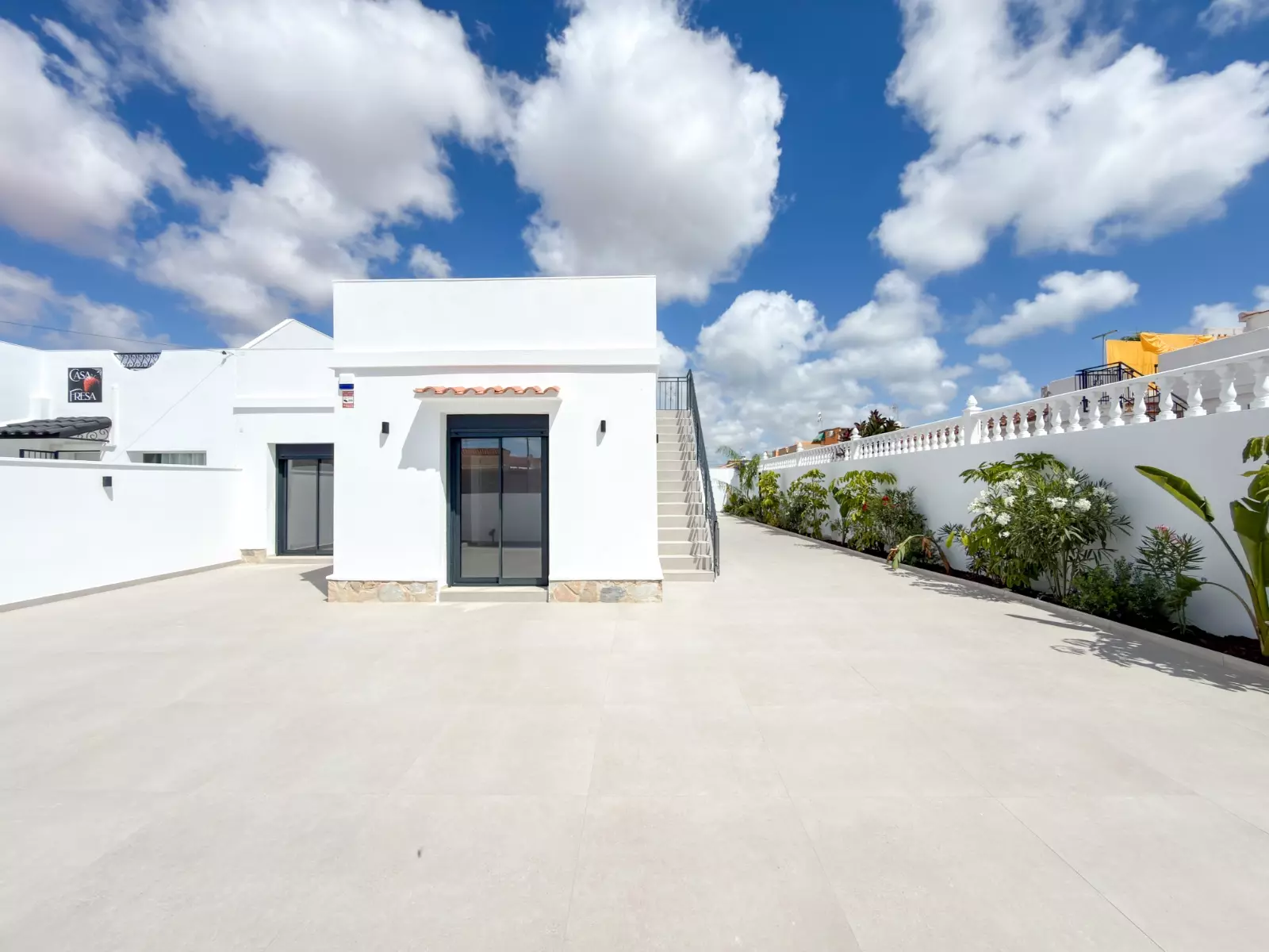 o_1jvcdrued3bb32f1ijda9d140o3r-c3e64b 3-bedroom Villa In Torrevieja, Spain (109 M²)