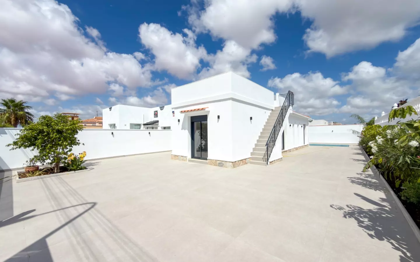 3-bedroom Villa In Torrevieja, Spain (109 M²)