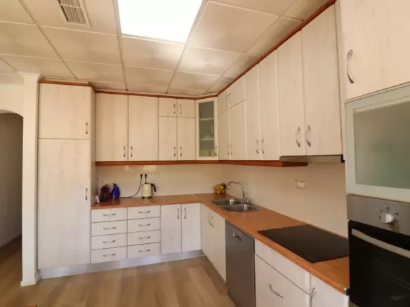 3-bedroom Country House In Rafal, Spain (166 M²)
