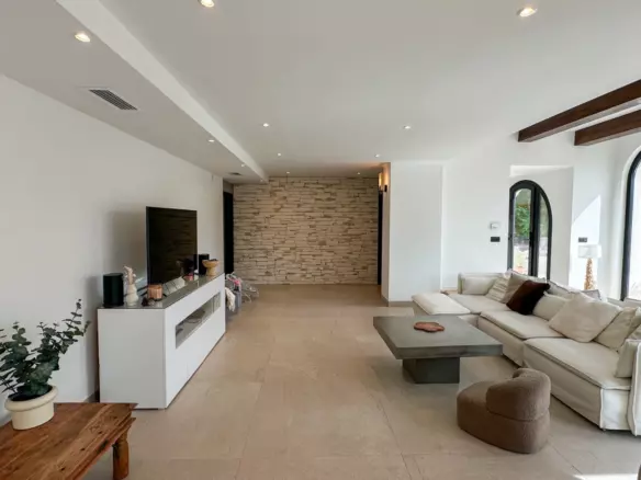 3-bedroom Villa In Orihuela, Spain (225 M²)