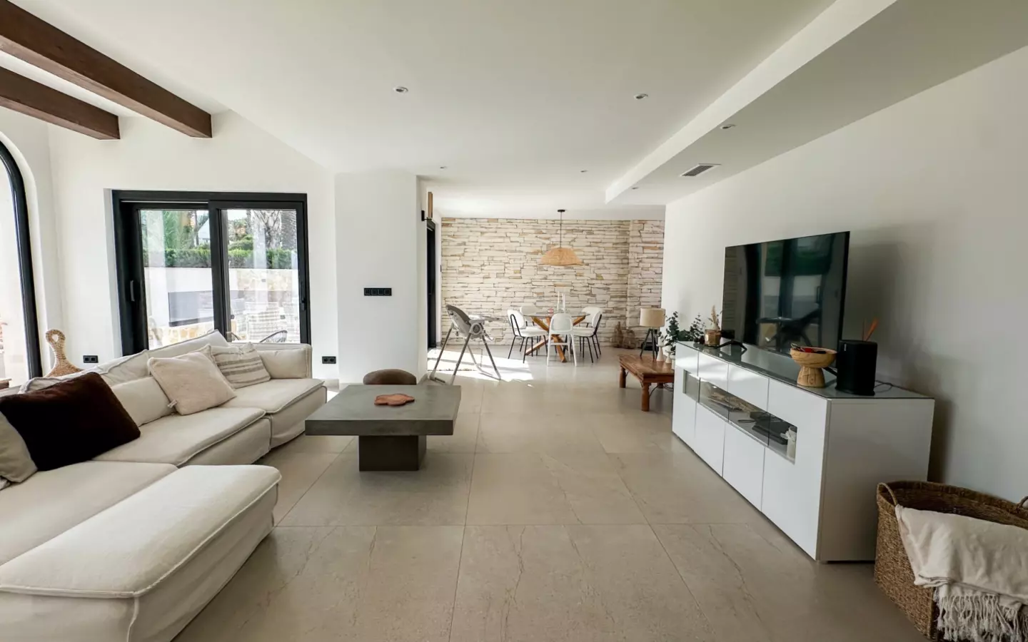 3-bedroom Villa In Orihuela, Spain (225 M²)