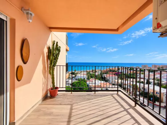 2-bedroom Apartment In Torrevieja, Spain (56 M²)