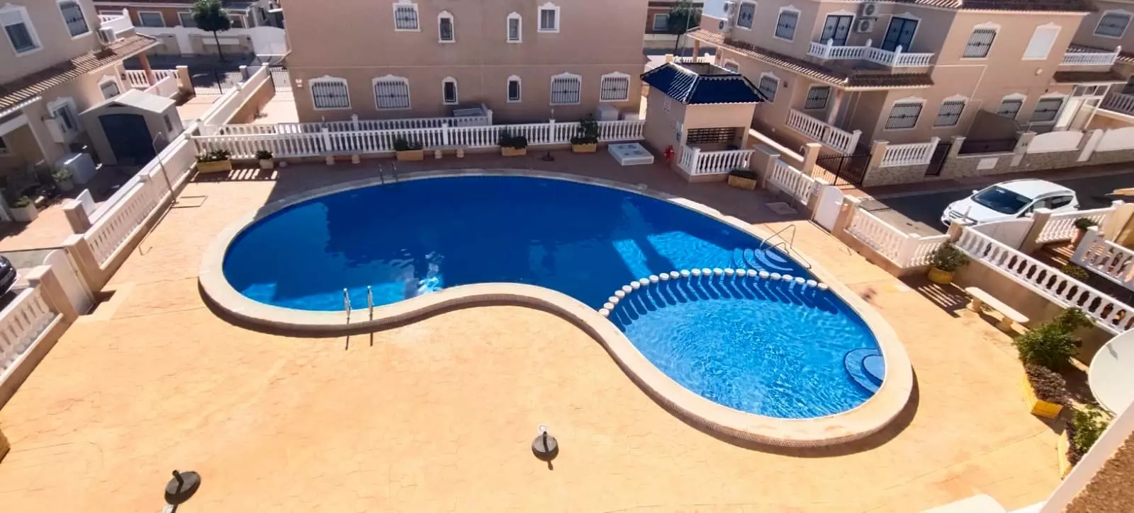 2-bedroom Townhouse In Pilar De La Horadada, Spain (96 M²)