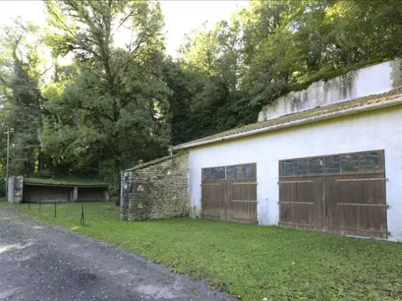 2-bedroom Mill In Luxe, France (336 M²)