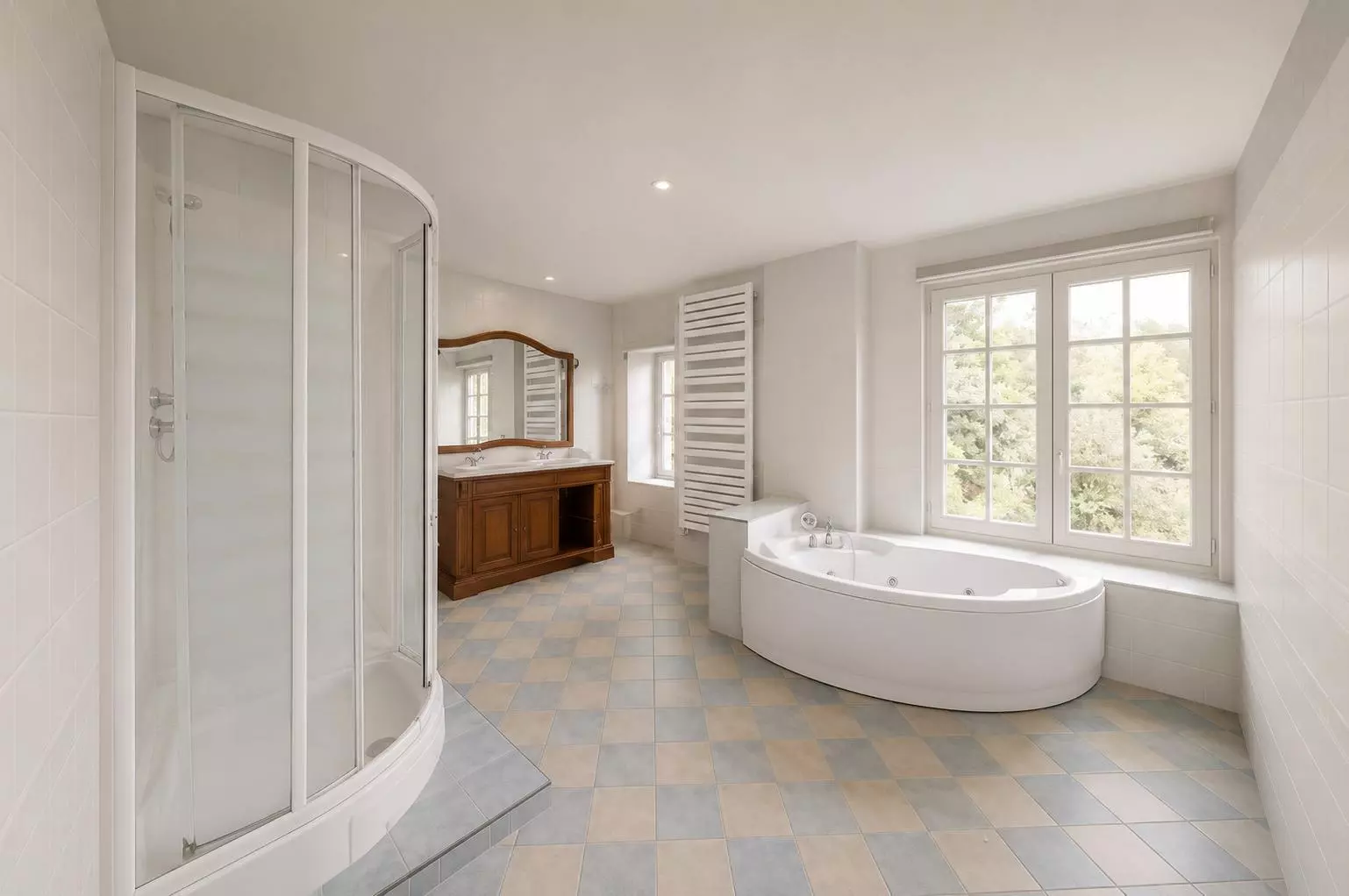 8-bedroom Manor House In Lizant, France (697 M²)