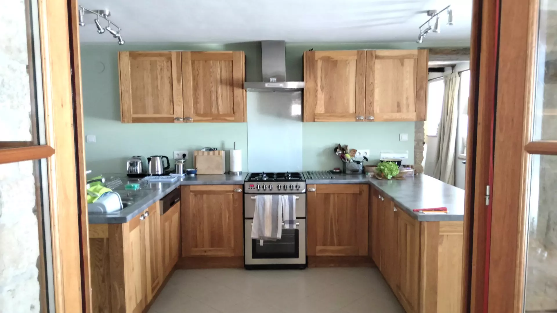 property_image_18h06lydr2_20261028020808-84ca22 3-bedroom Country House In Poursac, France (240 M²)