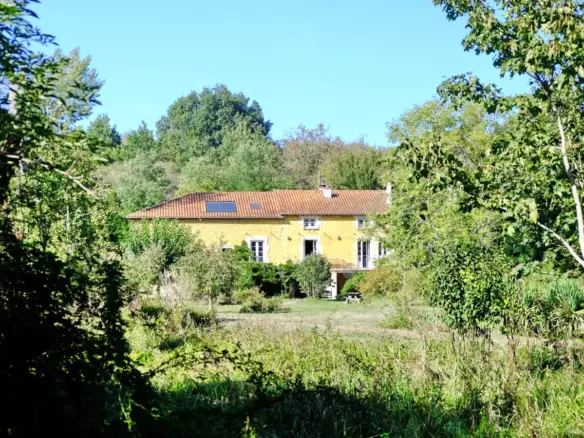 4-bedroom Mill In Champagne-mouton, France (153 M²)