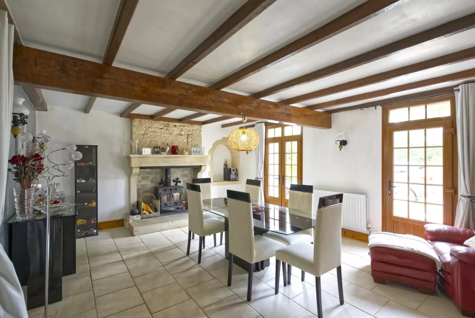 property_image_1had7pe32r_20261028020346-d46085 5-bedroom Country House In Lorigne, France (287 M²)