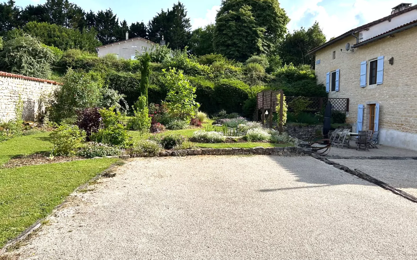 3-bedroom Country House In Poursac, France (240 M²)