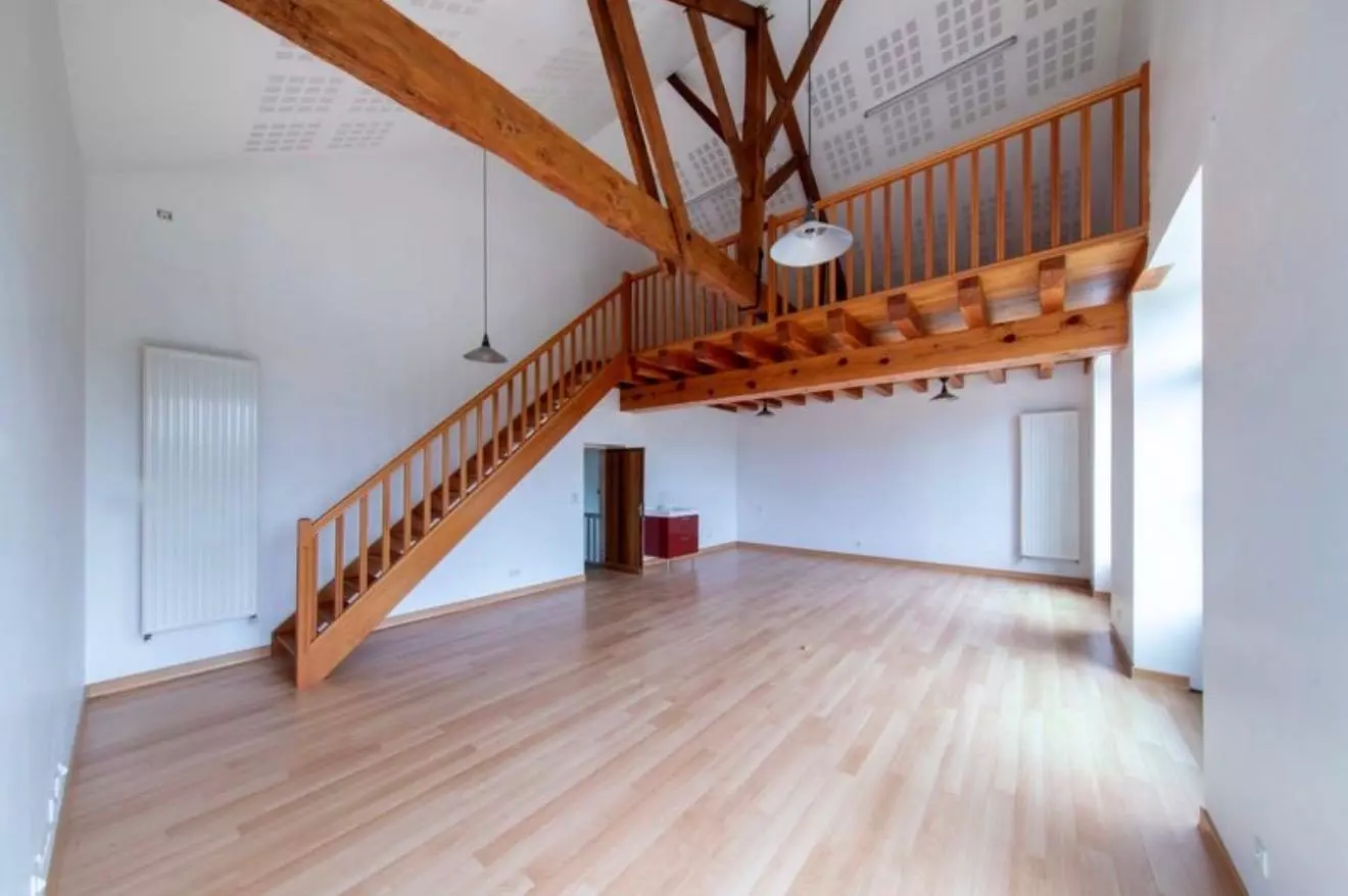8-bedroom Manor House In Lizant, France (697 M²)