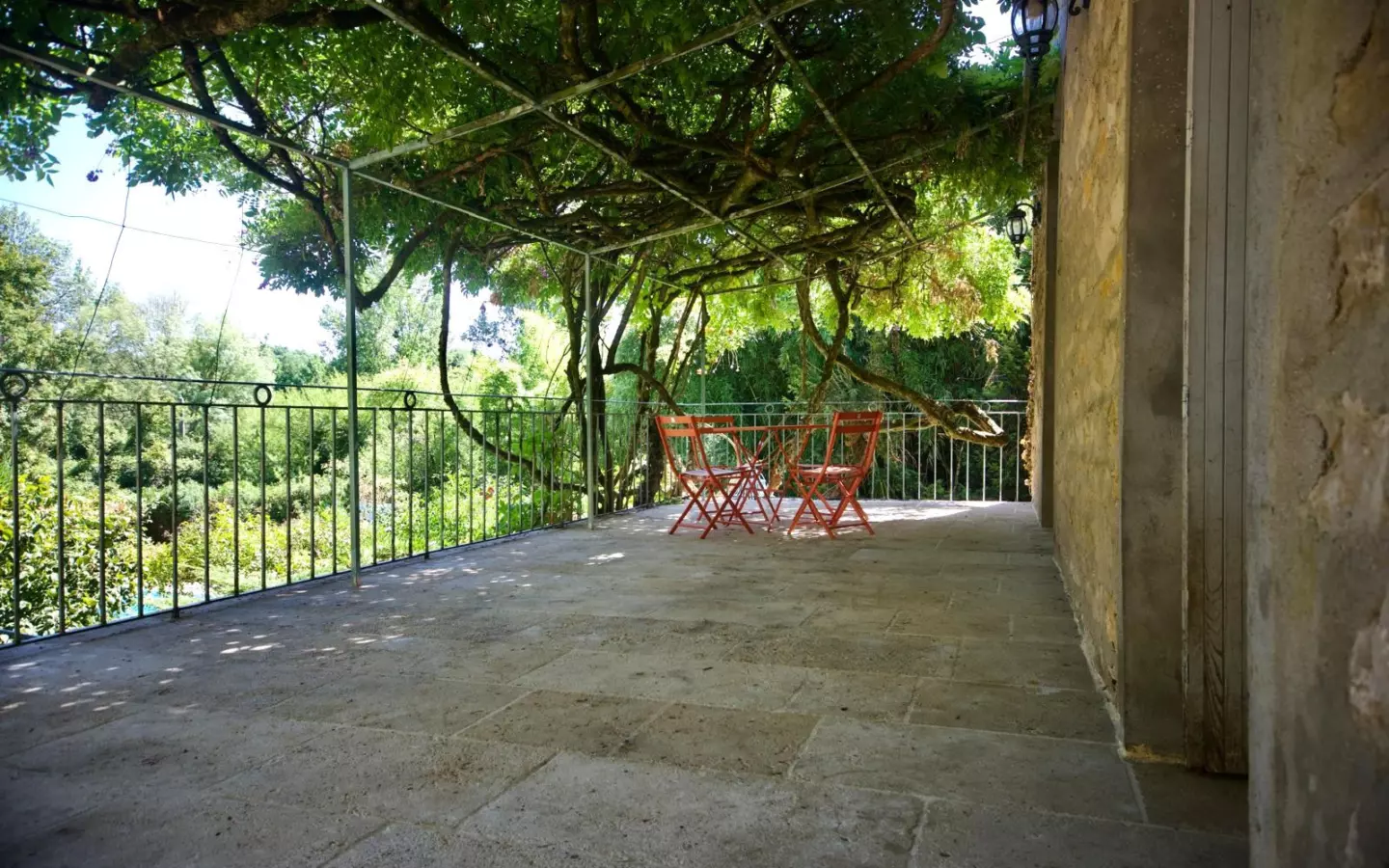 8-bedroom Manor House In Lizant, France (697 M²)